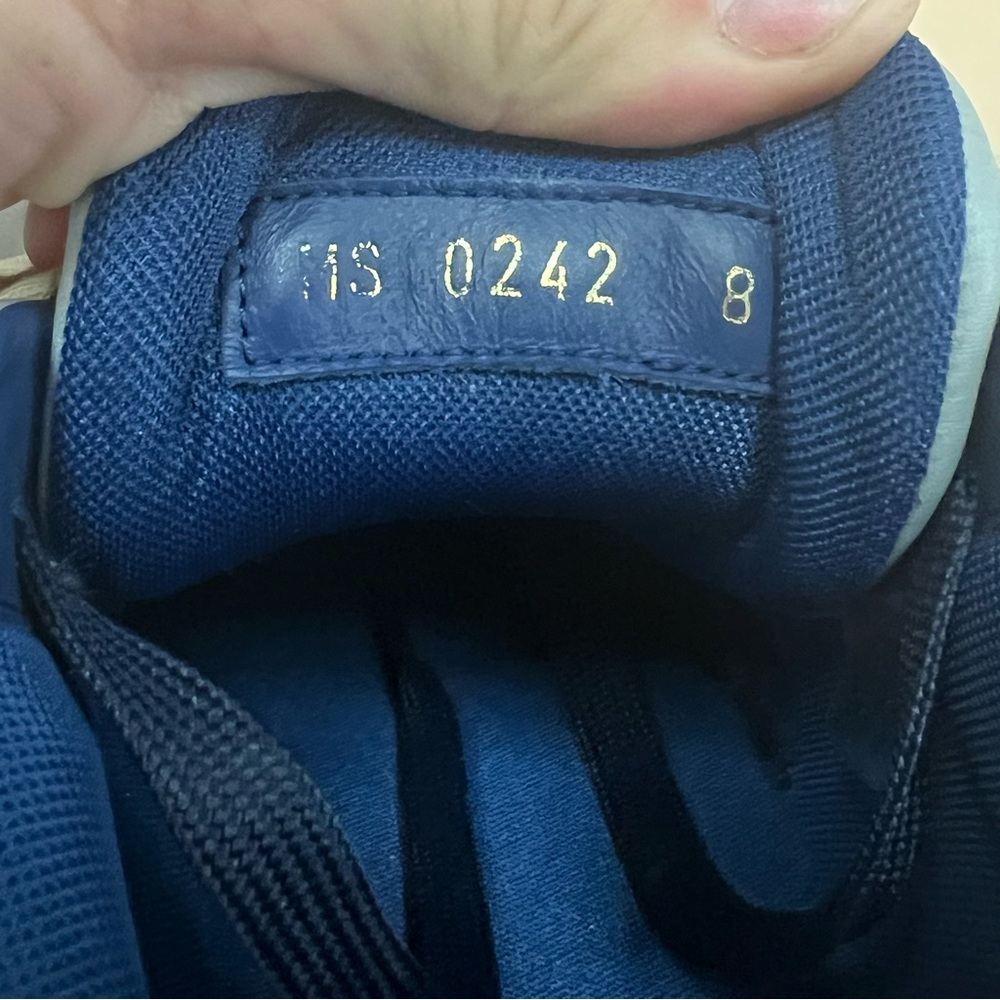 Louis Vuitton Trainer Sneakers - Picture 13 of 14
